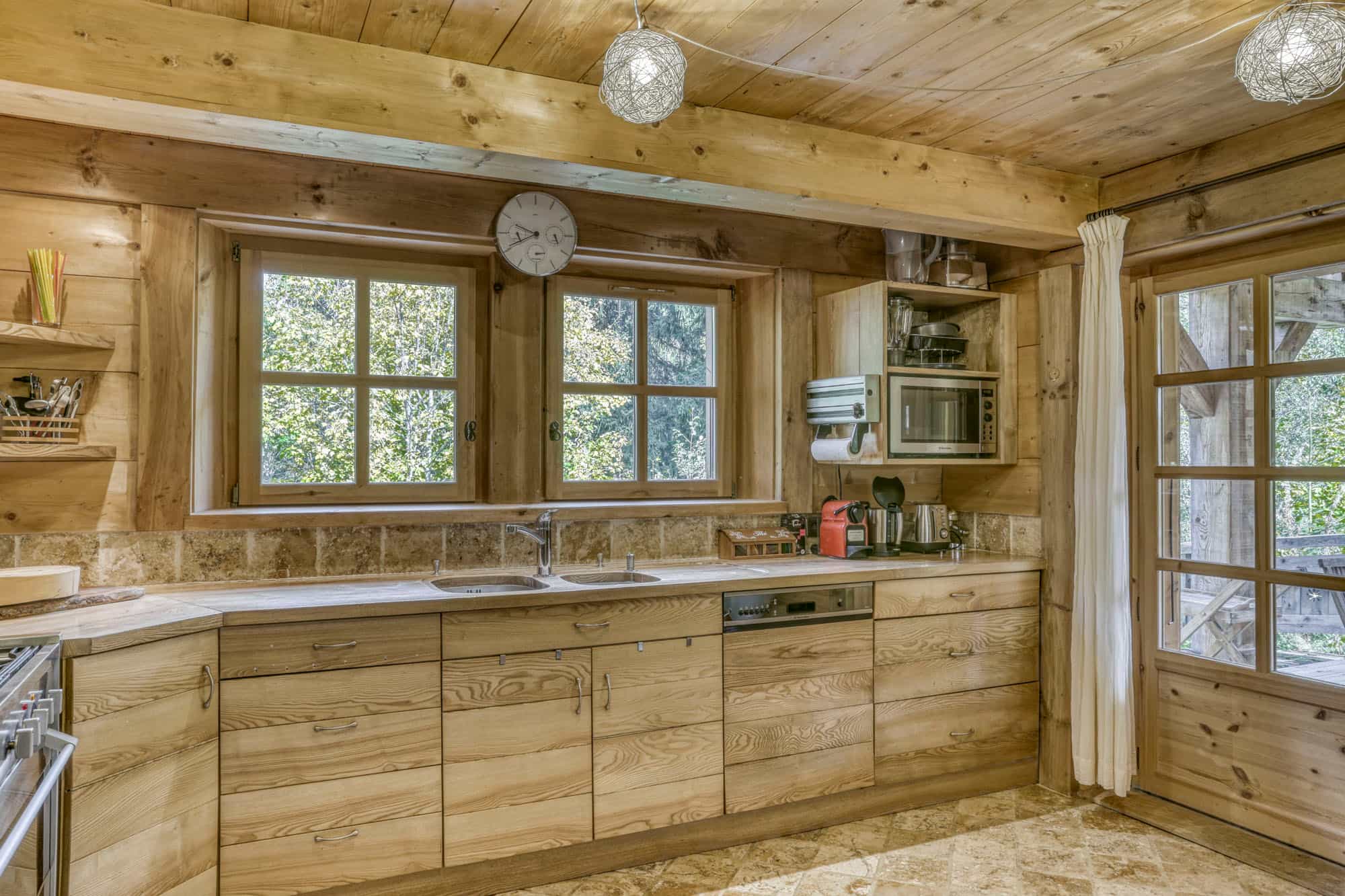Chalet Côte 2000 - Renovated farmhouse 345 m² for sale Photo - 8