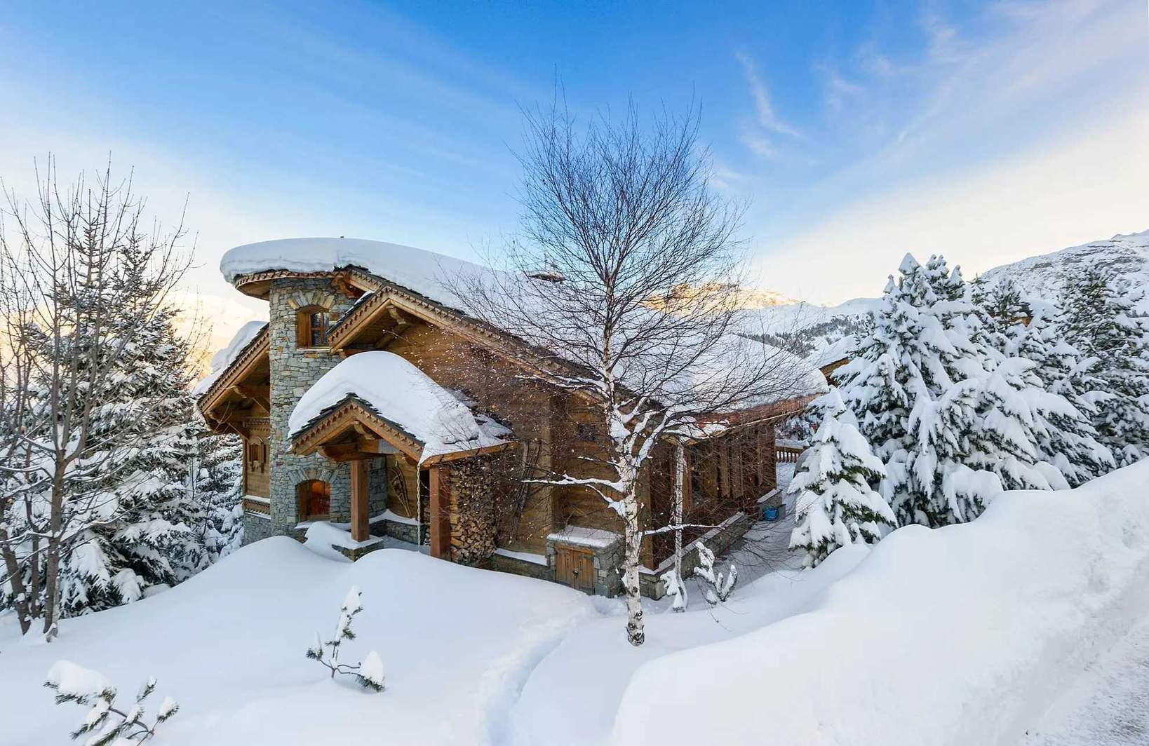 Location Chalet Glacier Courchevel photo - 1